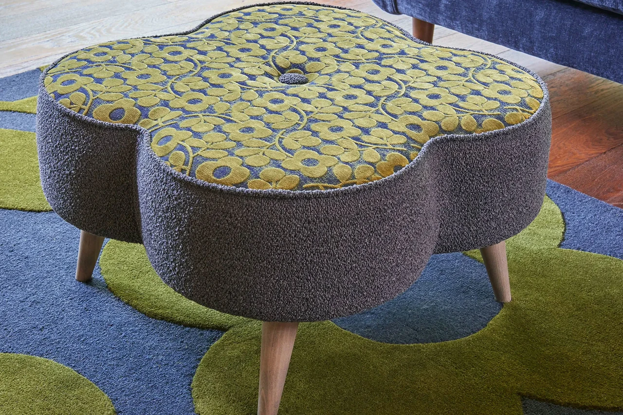 Ok Daisy Large Stools Hero 2023.Jpg 8D4cb